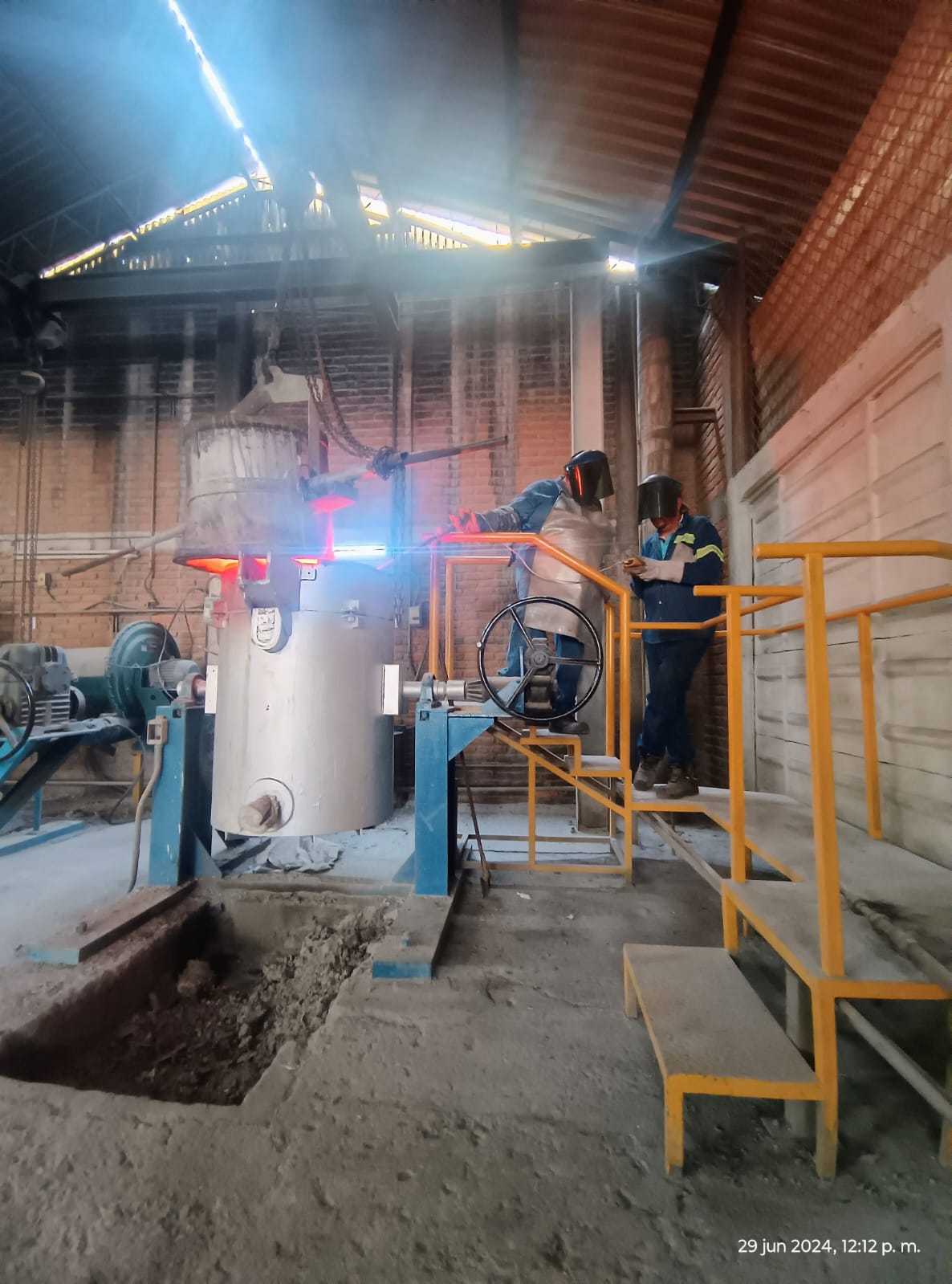 Proceso de fundición y recuperación de aluminio